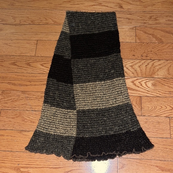 Women’s The Olde Hide House Tube Knitted Scarf 🧣 - Picture 8 of 9